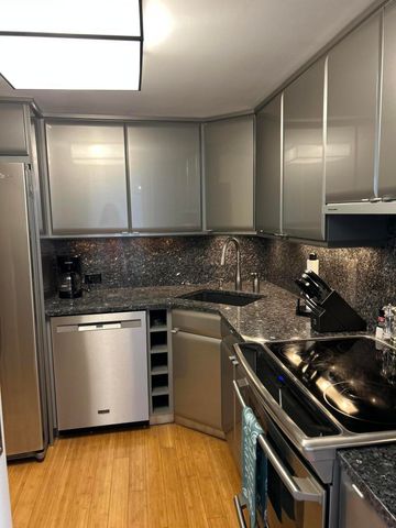 1200 S Flagler Drive 1702, West Palm Beach, FL 33401