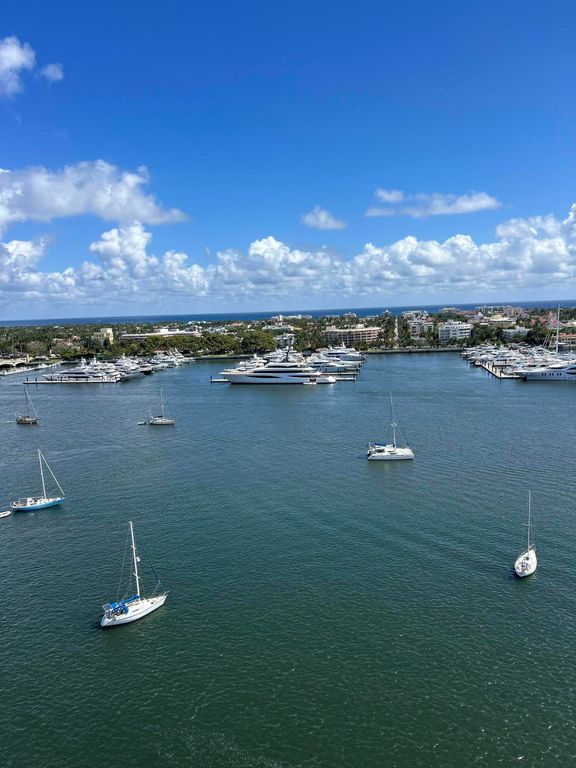 1200 S Flagler Drive 1702, West Palm Beach, FL 33401