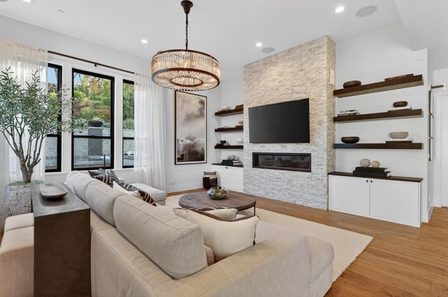 3215 Bordeaux Dr, El Dorado Hills, CA 95762