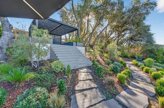 3215 Bordeaux Dr, El Dorado Hills, CA 95762