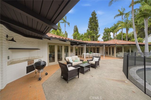 900 Paloma Place, Fullerton, CA 92835