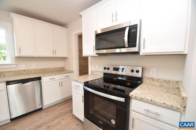 427 AMICK RD #AW3, Louisa, VA 23093