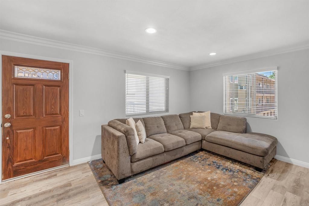 2752 B Street 212, San Diego, CA 92102 — photo 3