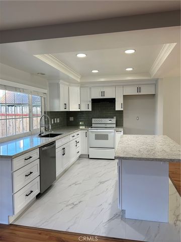 5610 Elsinore Avenue, Buena Park, CA 90621