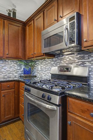 250 Pennystone Cir, Franklin, TN 37067
