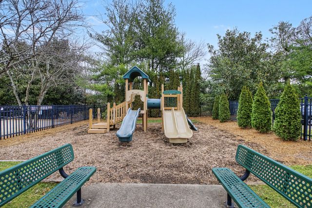 250 Pennystone Cir, Franklin, TN 37067