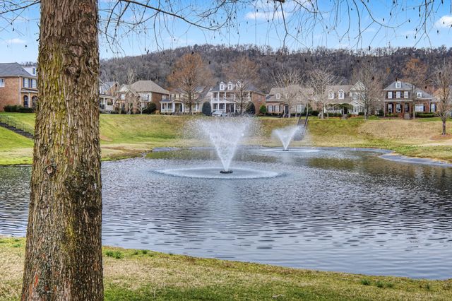 250 Pennystone Cir, Franklin, TN 37067