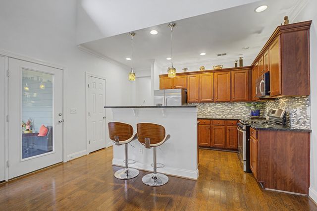 250 Pennystone Cir, Franklin, TN 37067