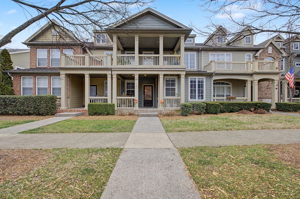250 Pennystone Cir, Franklin, TN 37067