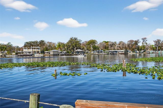 1640 JUNO TRAIL 102A, Astor, FL 32102