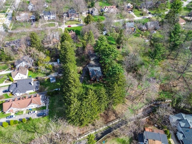 18860 Lorain Road, Fairview Park, OH 44126