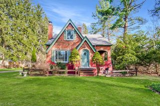 18860 Lorain Road, Fairview Park, OH 44126