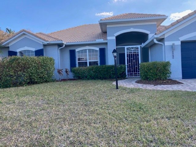 3275 73rd Place, Vero Beach, FL 32967