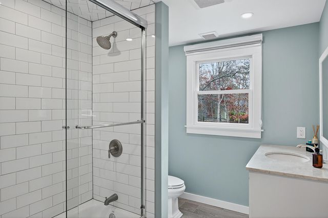 33 Pine Orchard Road, Harwich, MA 02645