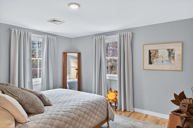 33 Pine Orchard Road, Harwich, MA 02645