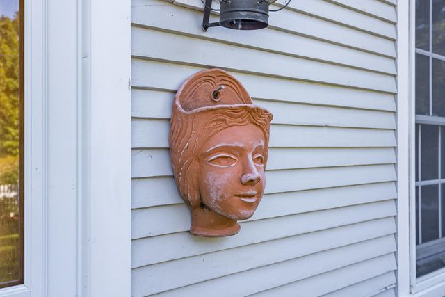 33 Pine Orchard Road, Harwich, MA 02645