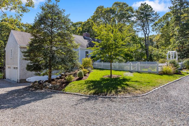 33 Pine Orchard Road, Harwich, MA 02645