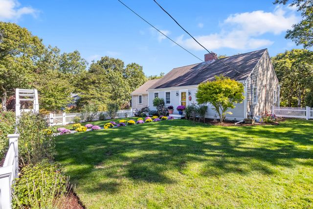 33 Pine Orchard Road, Harwich, MA 02645