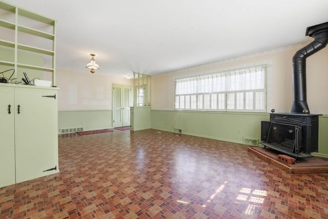 3016 Perry Avenue N, Golden Valley, MN 55422