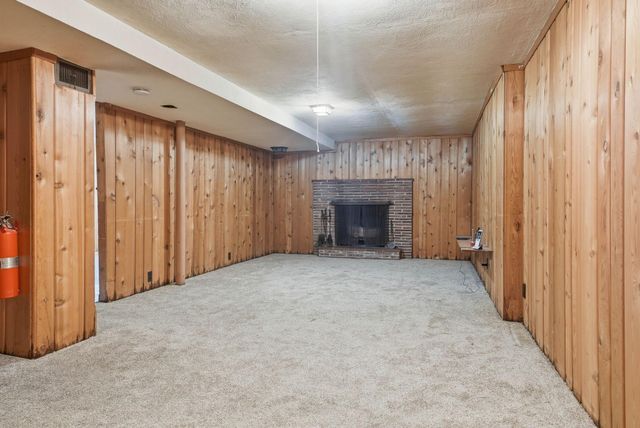 3016 Perry Avenue N, Golden Valley, MN 55422