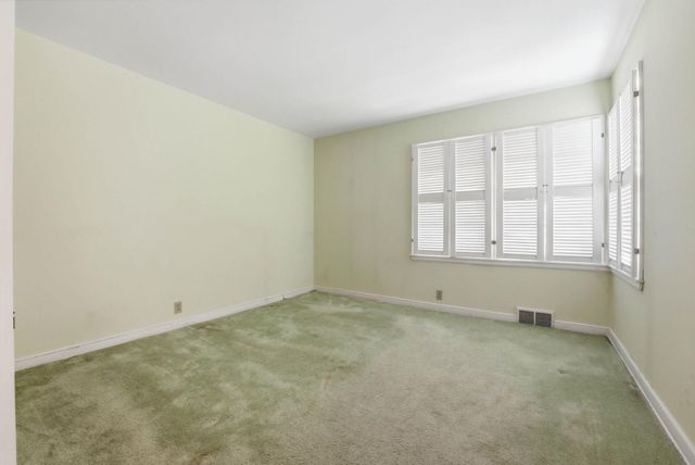 3016 Perry Avenue N, Golden Valley, MN 55422