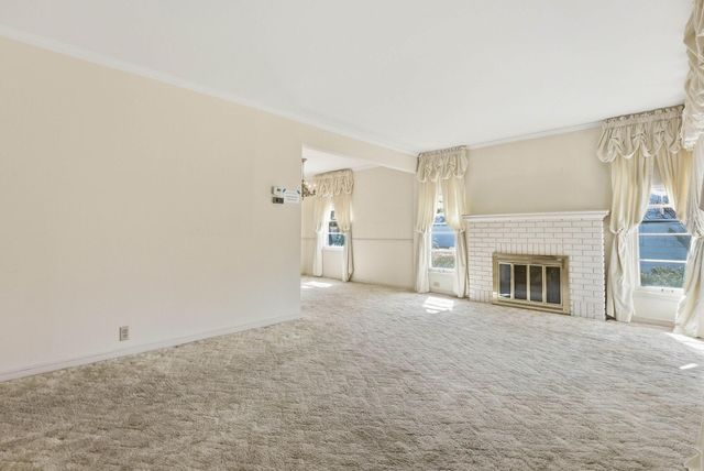 3016 Perry Avenue N, Golden Valley, MN 55422