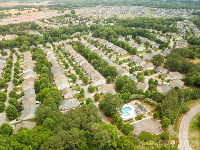 879 Ivy Trail Way, Fort Mill, SC 29715