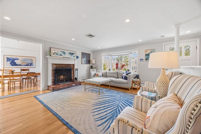 18 Captain Towne Rd, Sandwich, MA 02537