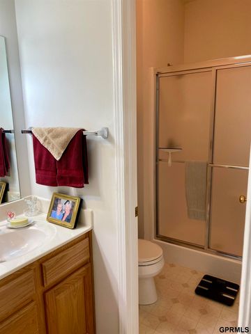 15034 Tibbles Street, Omaha, NE 68116