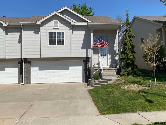 15034 Tibbles Street, Omaha, NE 68116