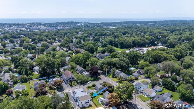30 country Road, Fairfield, CT 06824