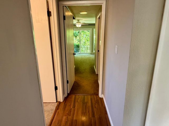 3910 La Honda Way, Carmichael, CA 95608