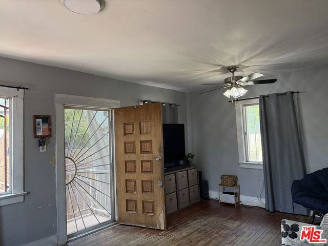 1537 Blake Avenue, Los Angeles, CA 90031