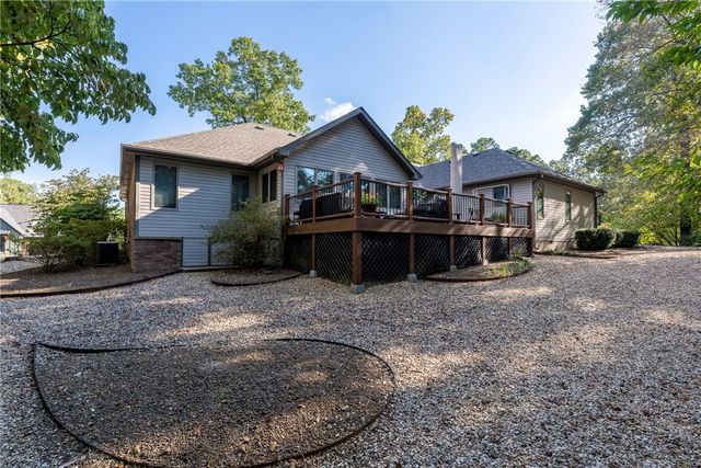 6 Devizis Drive, Bella Vista, AR 72714