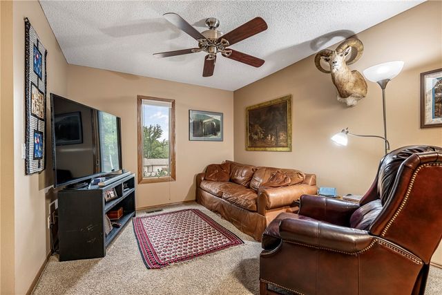 6 Devizis Drive, Bella Vista, AR 72714