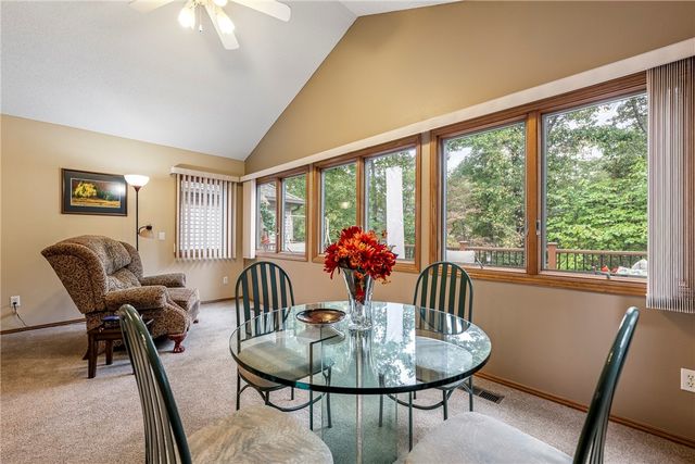 6 Devizis Drive, Bella Vista, AR 72714