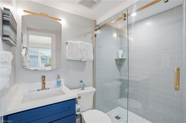 239 Curlew ST, Fort Myers Beach, FL 33931