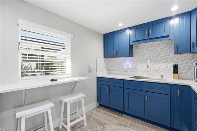 239 Curlew ST, Fort Myers Beach, FL 33931