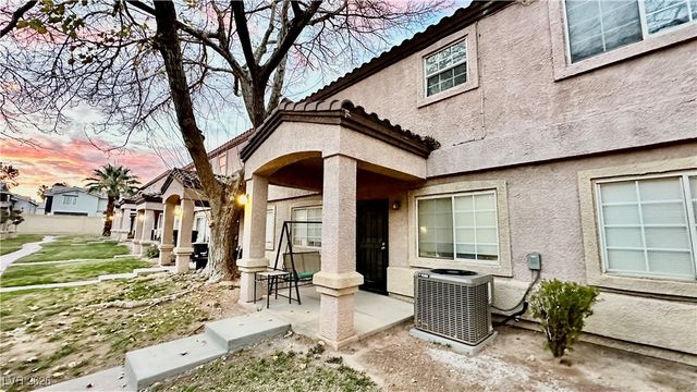 2521 Charleville Avenue 102, Las Vegas, NV 89106
