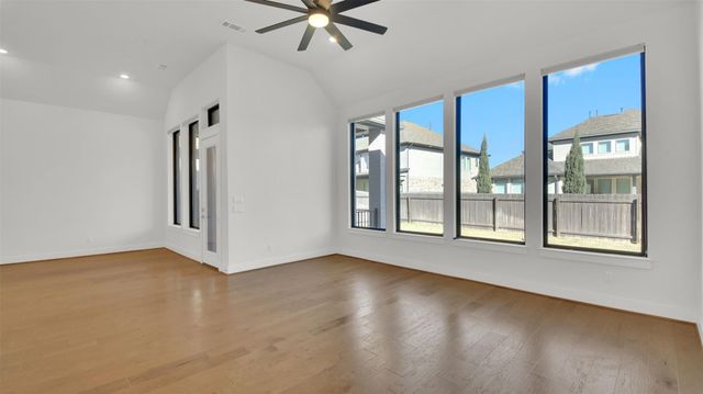 113 University Lands DR, Liberty Hill, TX 78642