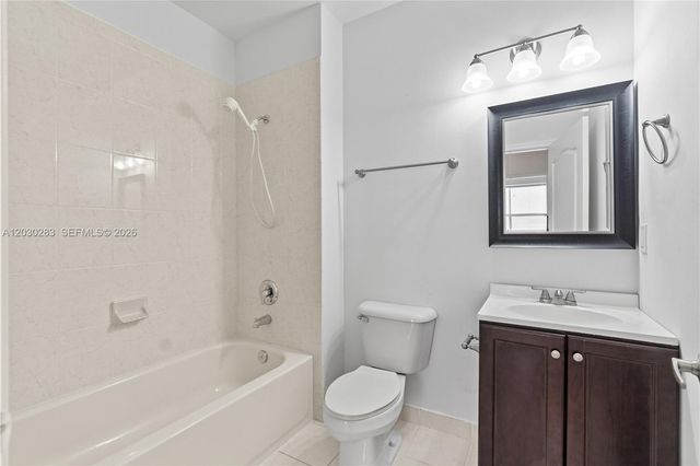 1785 NE 37th Place, Homestead, FL 33033