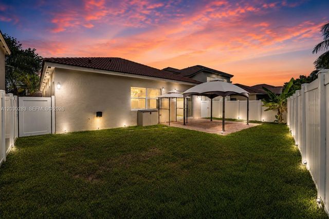1785 NE 37th Place, Homestead, FL 33033