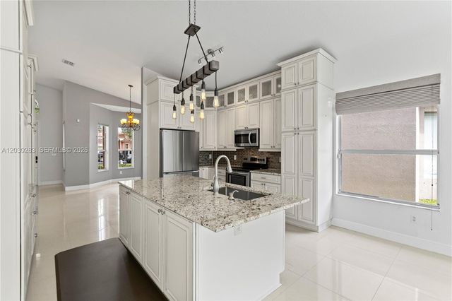 1785 NE 37th Place, Homestead, FL 33033