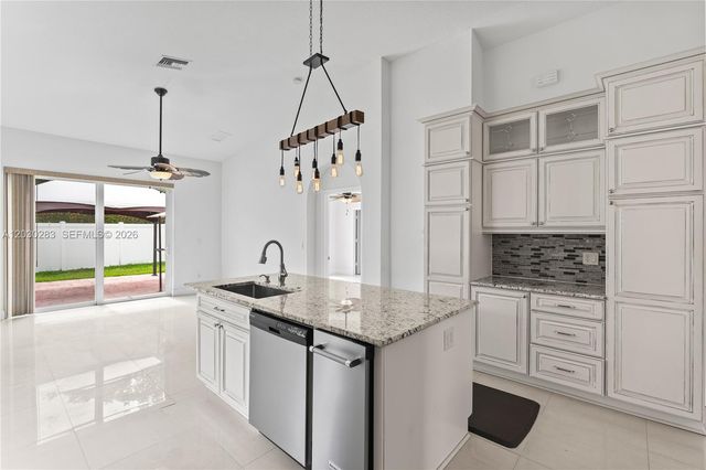 1785 NE 37th Place, Homestead, FL 33033