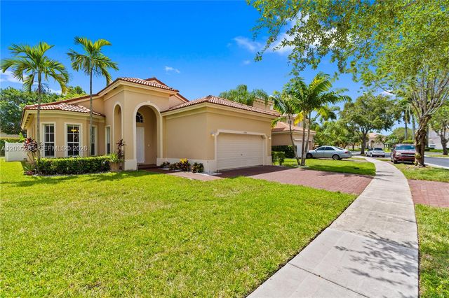 1785 NE 37th Place, Homestead, FL 33033