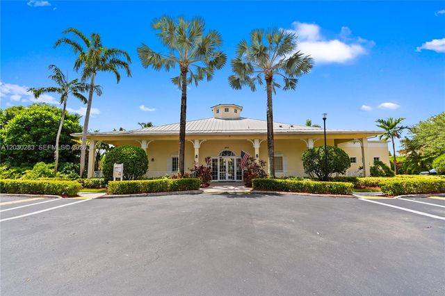 1785 NE 37th Place, Homestead, FL 33033
