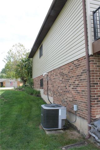 2022 El Camino Drive, Xenia, OH 45385