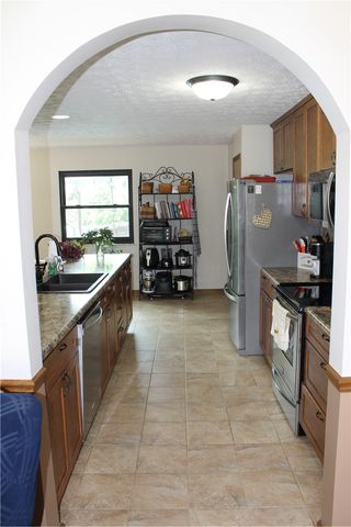2022 El Camino Drive, Xenia, OH 45385