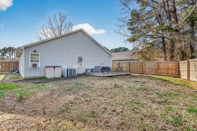 1161 Pearl Court, Jacksonville, NC 28540