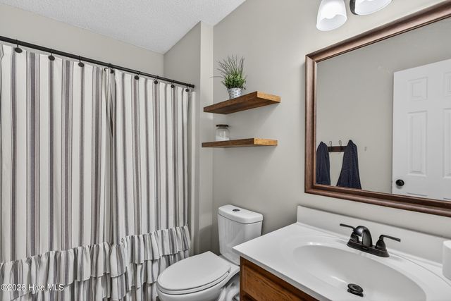 1161 Pearl Court, Jacksonville, NC 28540